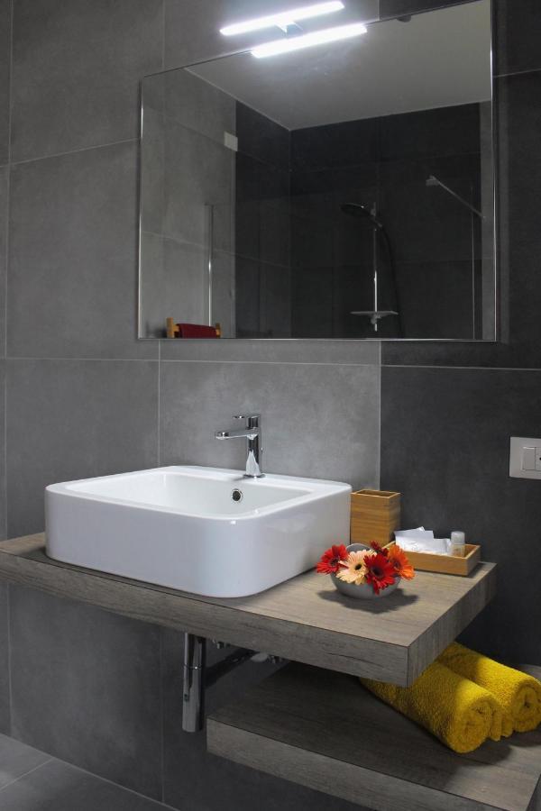 Апартаменты Yard 151 Новента-ди-Пьяве Экстерьер фото